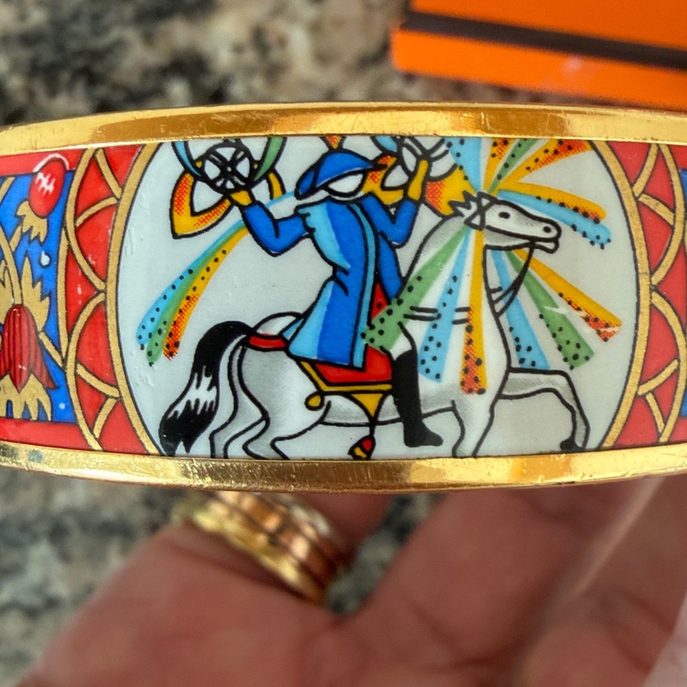 Hermes Feux D’artifice Vintage Enamel Bangle - Picture 6 of 13